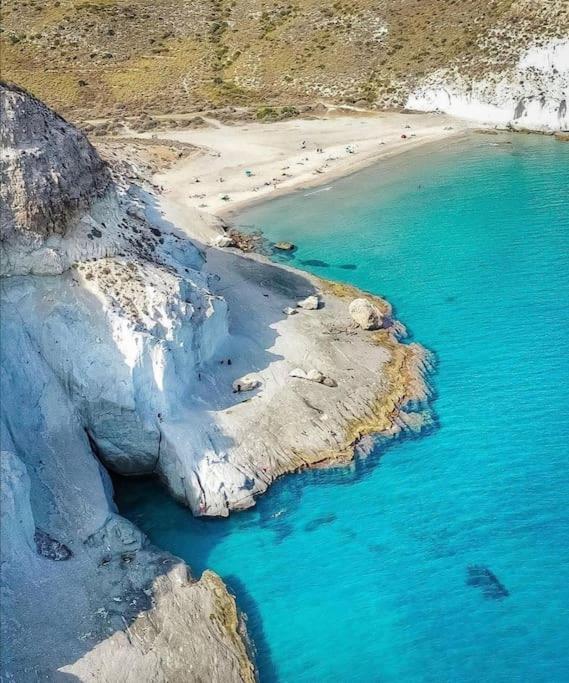Ferienwohnung El Playaiso De Aguamarga Agua Amarga  Exterior foto